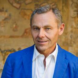 Martino Montanarini CEO Giunti Editore spa Crunchbase Person Profile