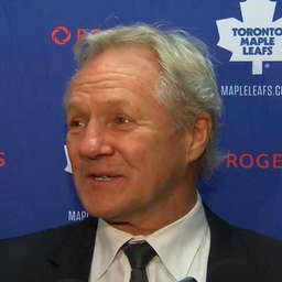 Today in 1978, Darryl Sittler at a Brampton furniture store appearance :  r/leafs