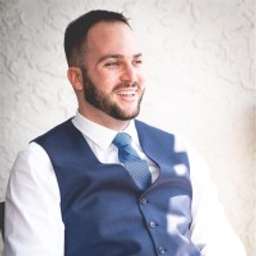 Dustin Singer - Founder @ Dustin Buys Houses - Crunchbase Person Profile