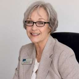 Julie Moncrief - Crunchbase Person Profile