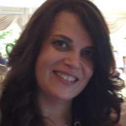 Dianne Strohmenger Founder and President American Plus Printers