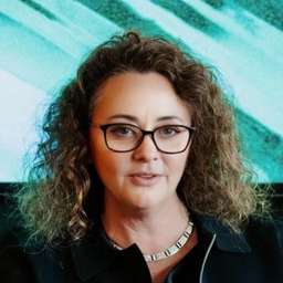 Suzanne Evans - Crunchbase Person Profile