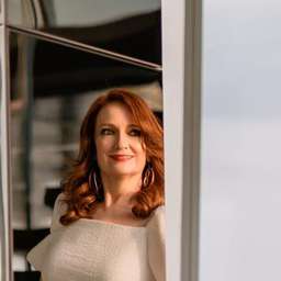 Suzanne Kelly - Founder & CEO @ Intellisight - Crunchbase Person Profile